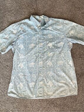 reyn spooner light blue Hawaiian print button-down shirt